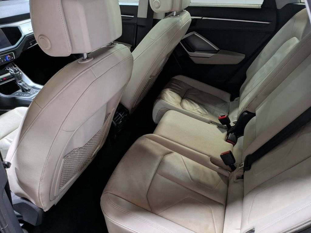 Used 2020 Audi Q3 2.0T Premium image 21