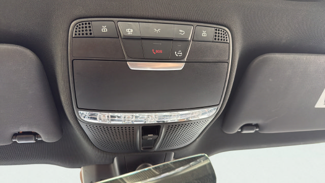 Used 2023 Mercedes-Benz E 350 Sedan image 23