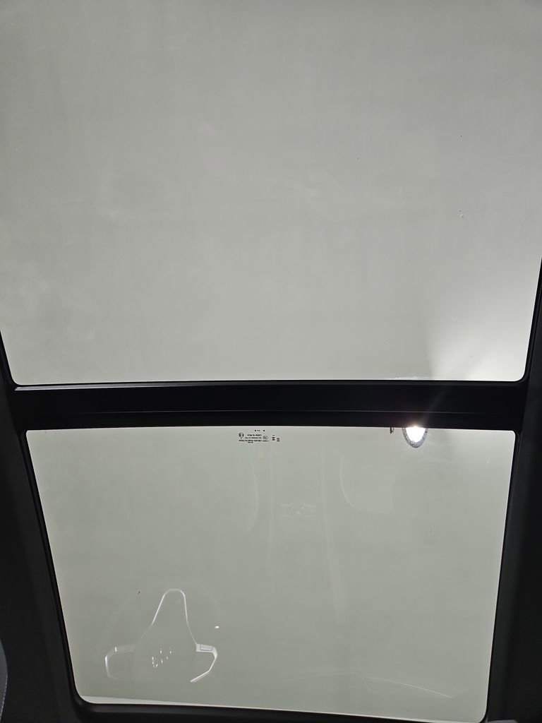 New 2026 Volkswagen Tiguan SEL R-Line image 21