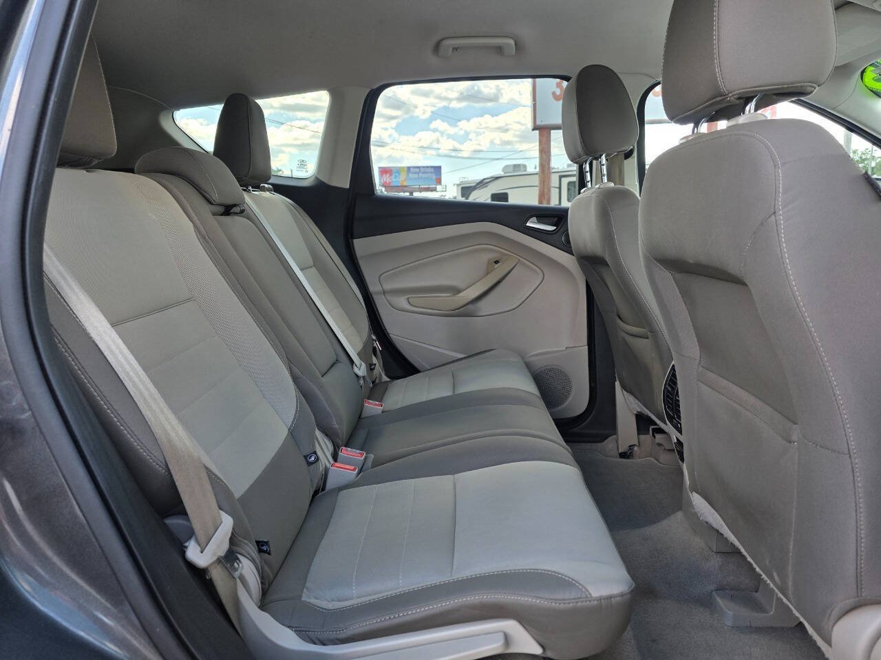 Used 2015 Ford Escape SE w/ Equipment Group 201A FWD image 13