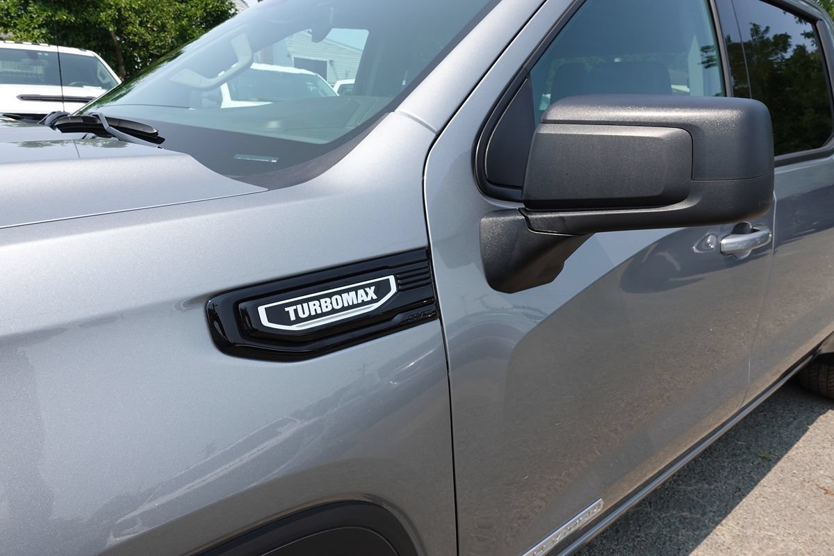 Used 2025 GMC Sierra 1500 Elevation AWD/4WD image 7