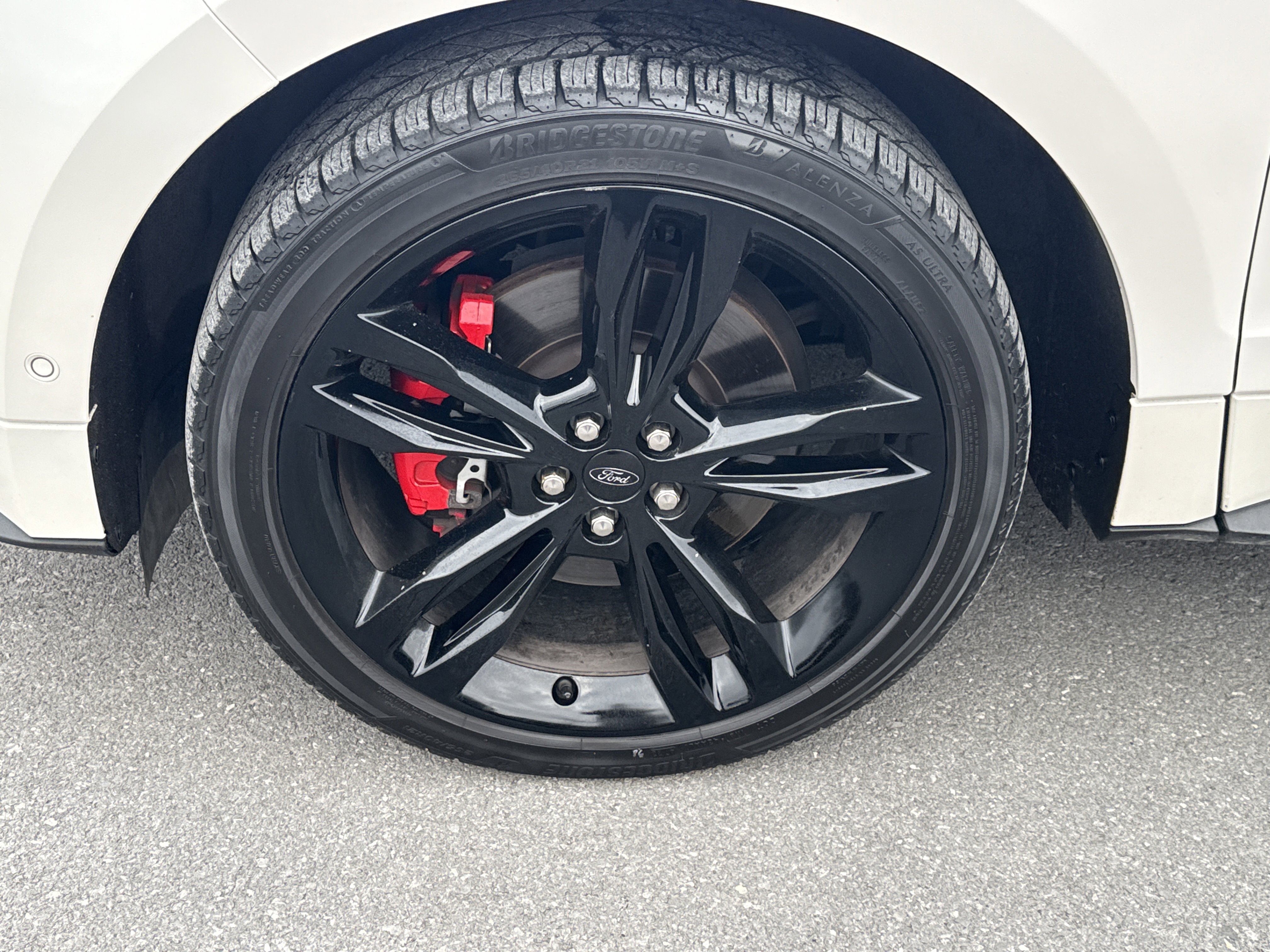 Used 2019 Ford Edge ST w/ Equipment Group 401A image 19