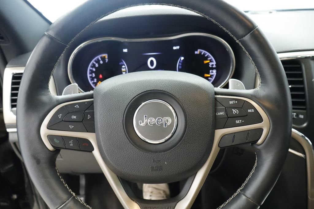 Used 2017 Jeep Grand Cherokee Limited w/ Luxury Group II AWD/4WD image 31