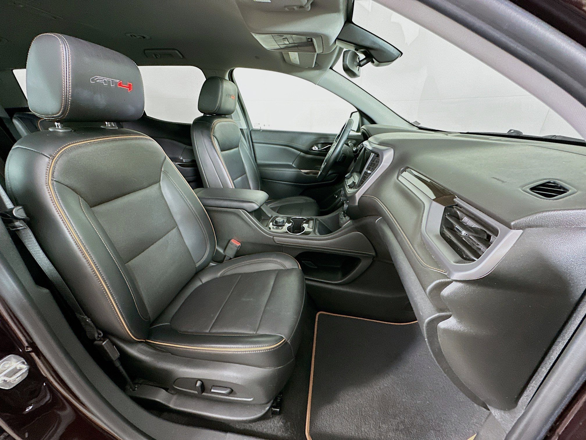 Used 2021 GMC Acadia AT4 AWD/4WD image 34