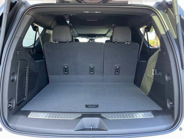 New 2026 GMC Yukon XL Denali w/ Sun & Power Step Package RWD image 17