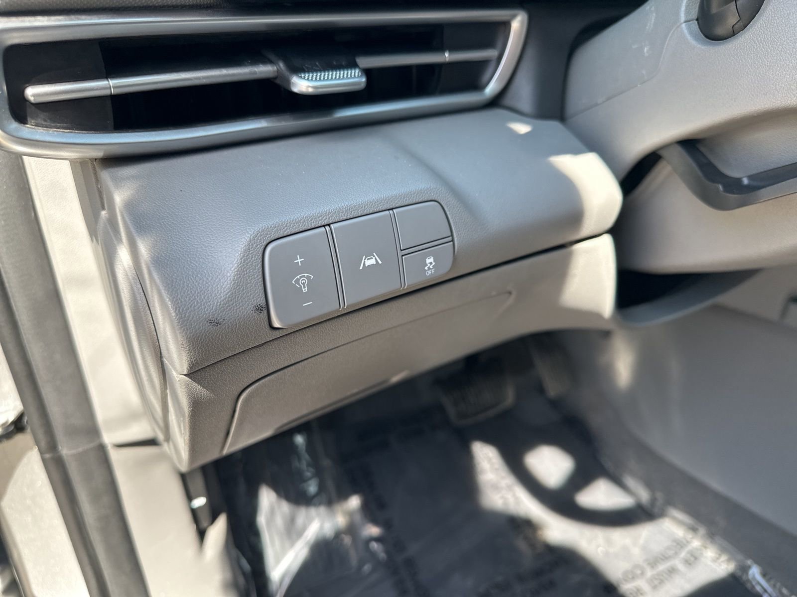 Used 2022 Hyundai Elantra SEL w/ Cargo Package image 13