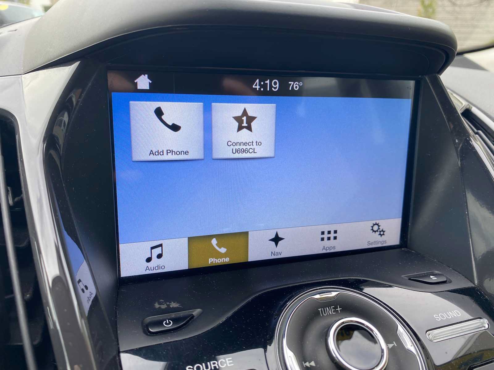 Used 2016 Ford C-MAX Energi SEL w/ Equipment Group 302A FWD image 24