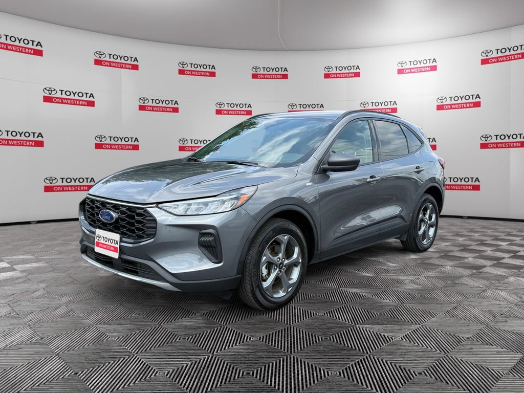 Used 2025 Ford Escape ST-Line AWD/4WD image 1