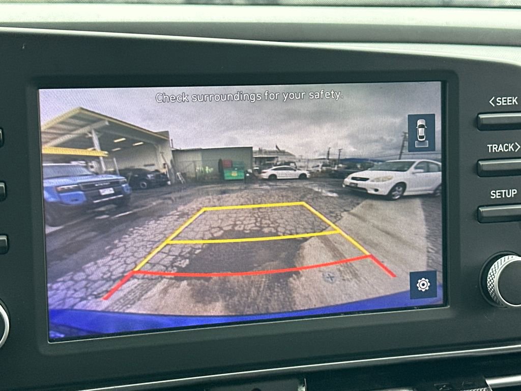 Used 2023 Hyundai Elantra SEL image 17