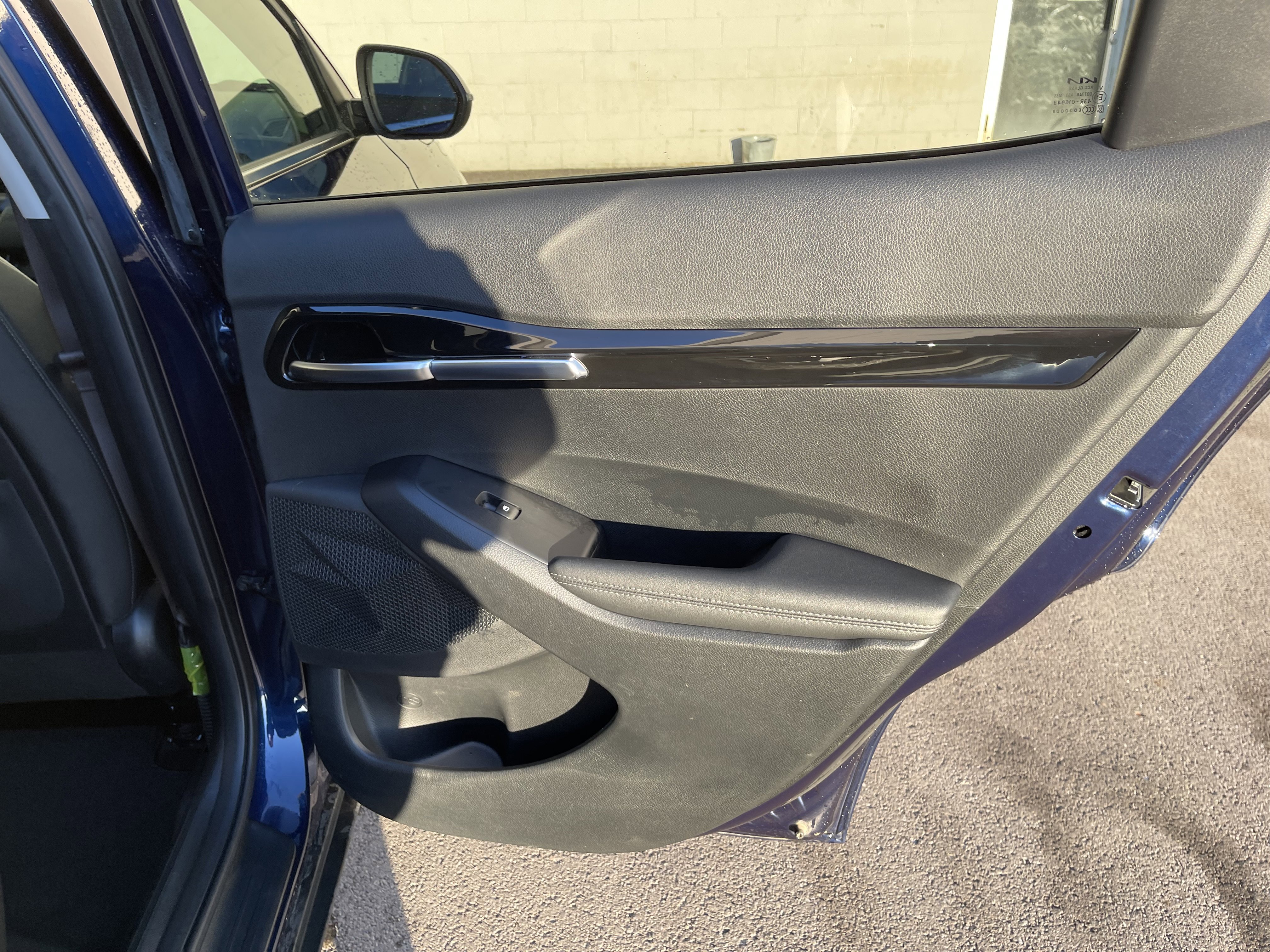 Used 2024 Kia Seltos EX image 31