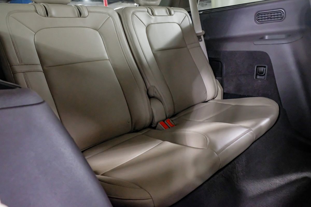 Used 2022 Lincoln Aviator Reserve w/ Equipment Group 201A image 38