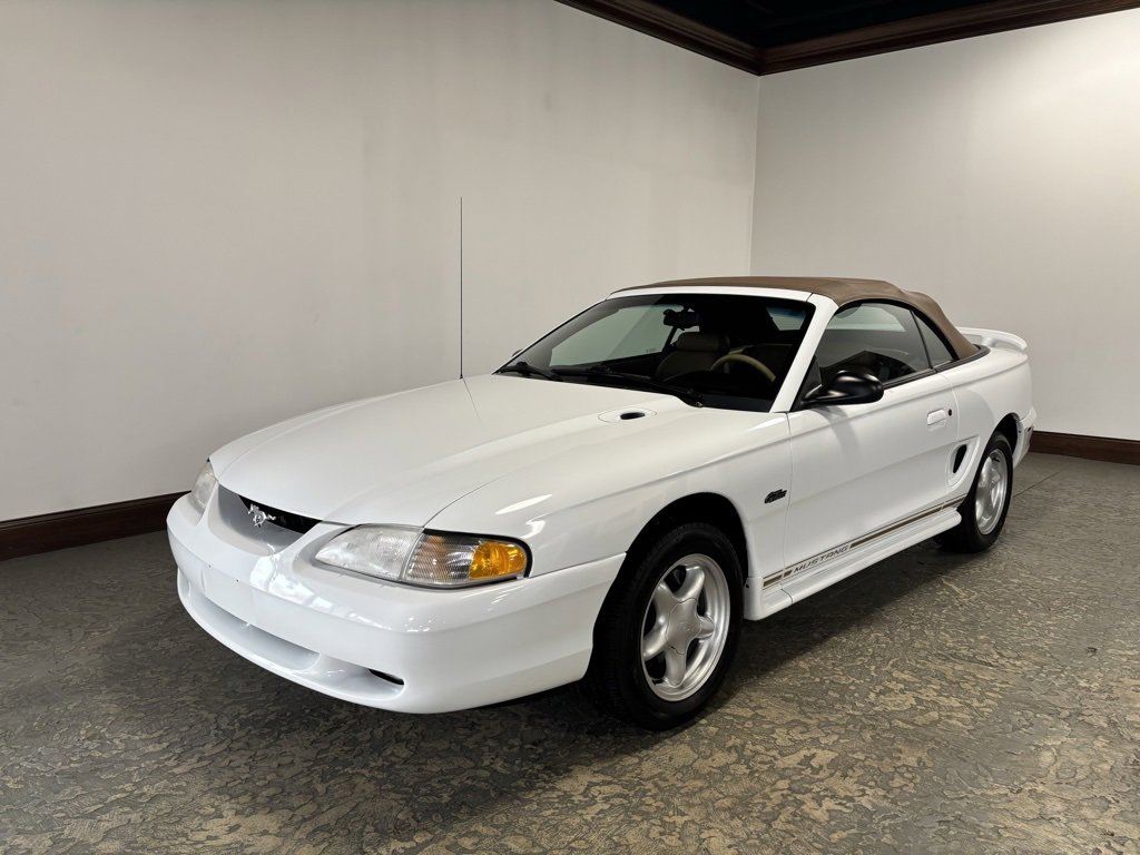 Used 1998 Ford Mustang GT image 4