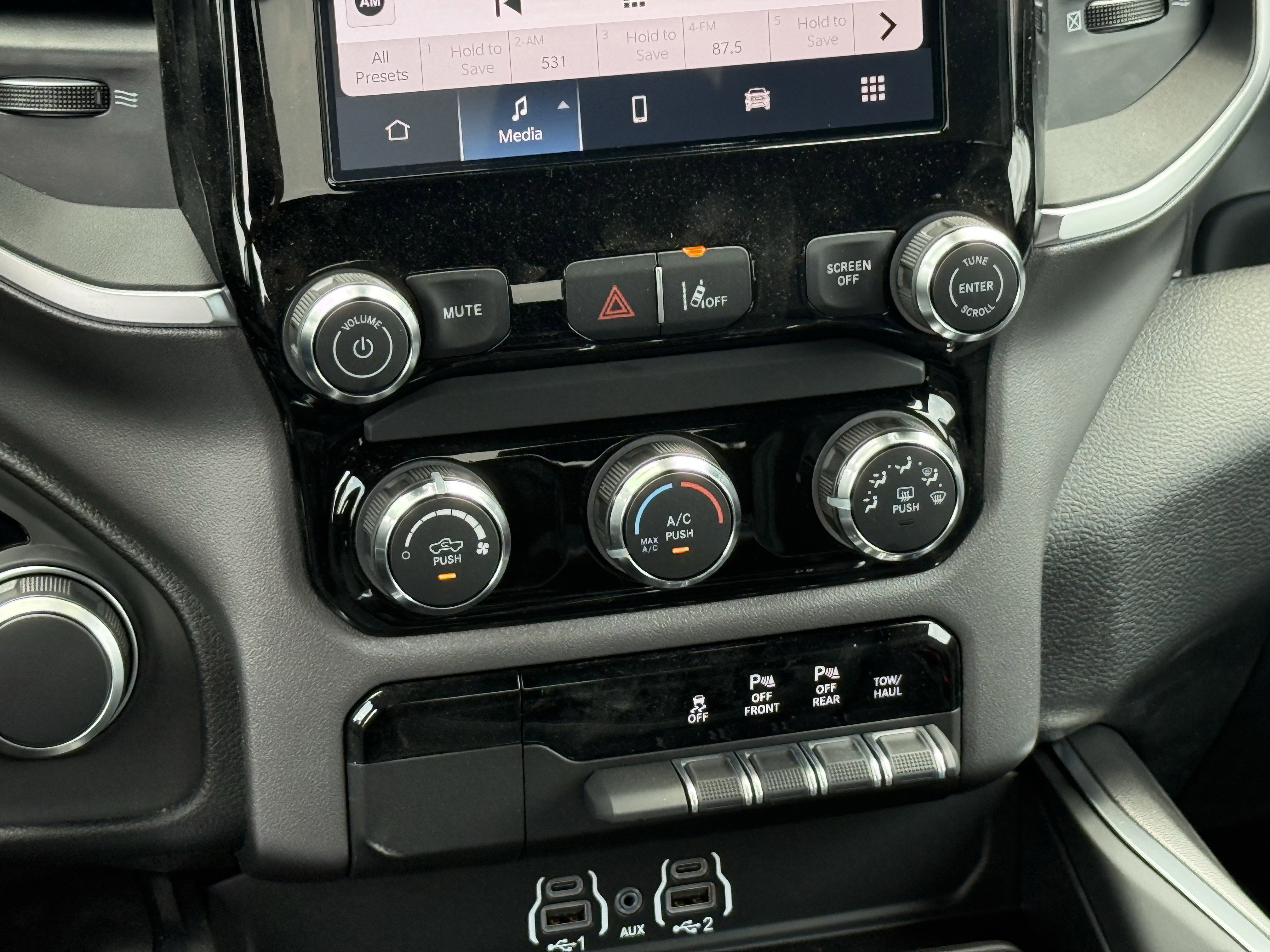 New 2026 RAM 1500 Lone Star AWD/4WD image 14