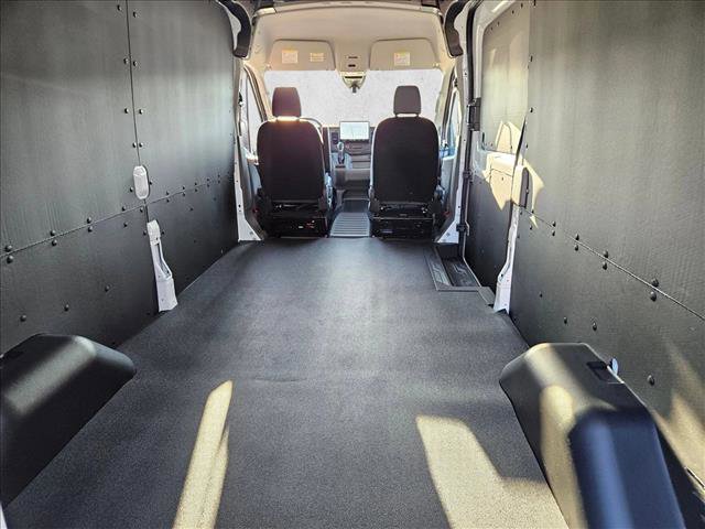 New 2026 Ford Transit 250 148 Medium Roof w/ Load Area Protection Package image 9