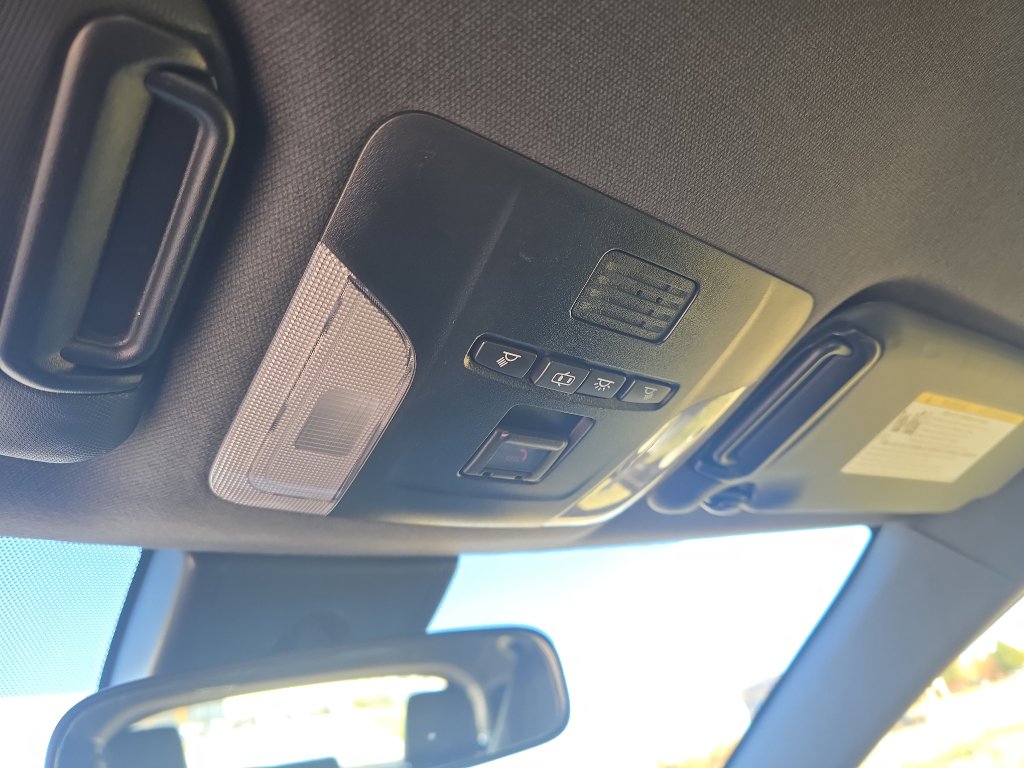 Used 2020 Toyota Corolla XSE image 25