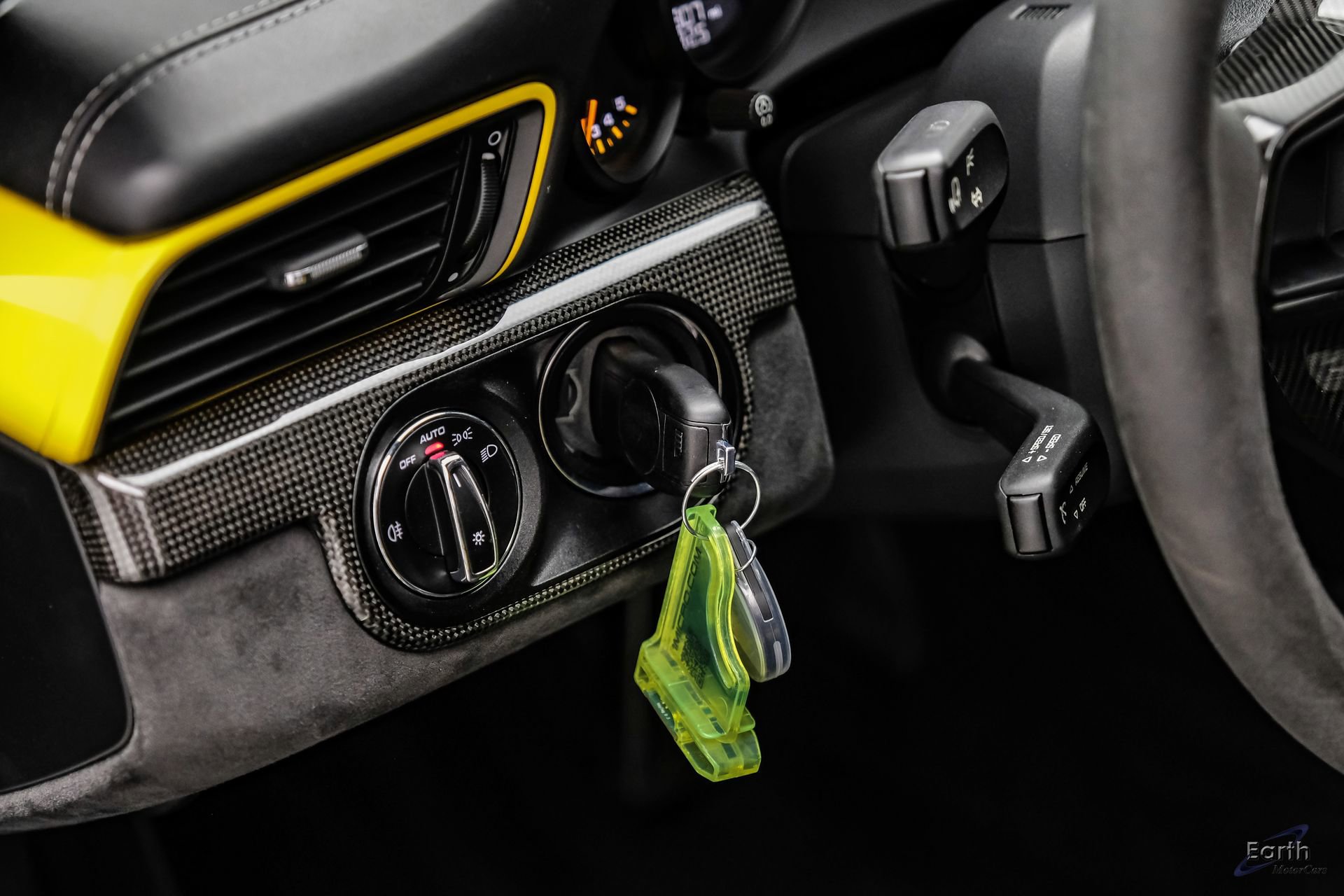 Used 2018 Porsche 911 GT2 RS w/ Weissach Package RWD image 80
