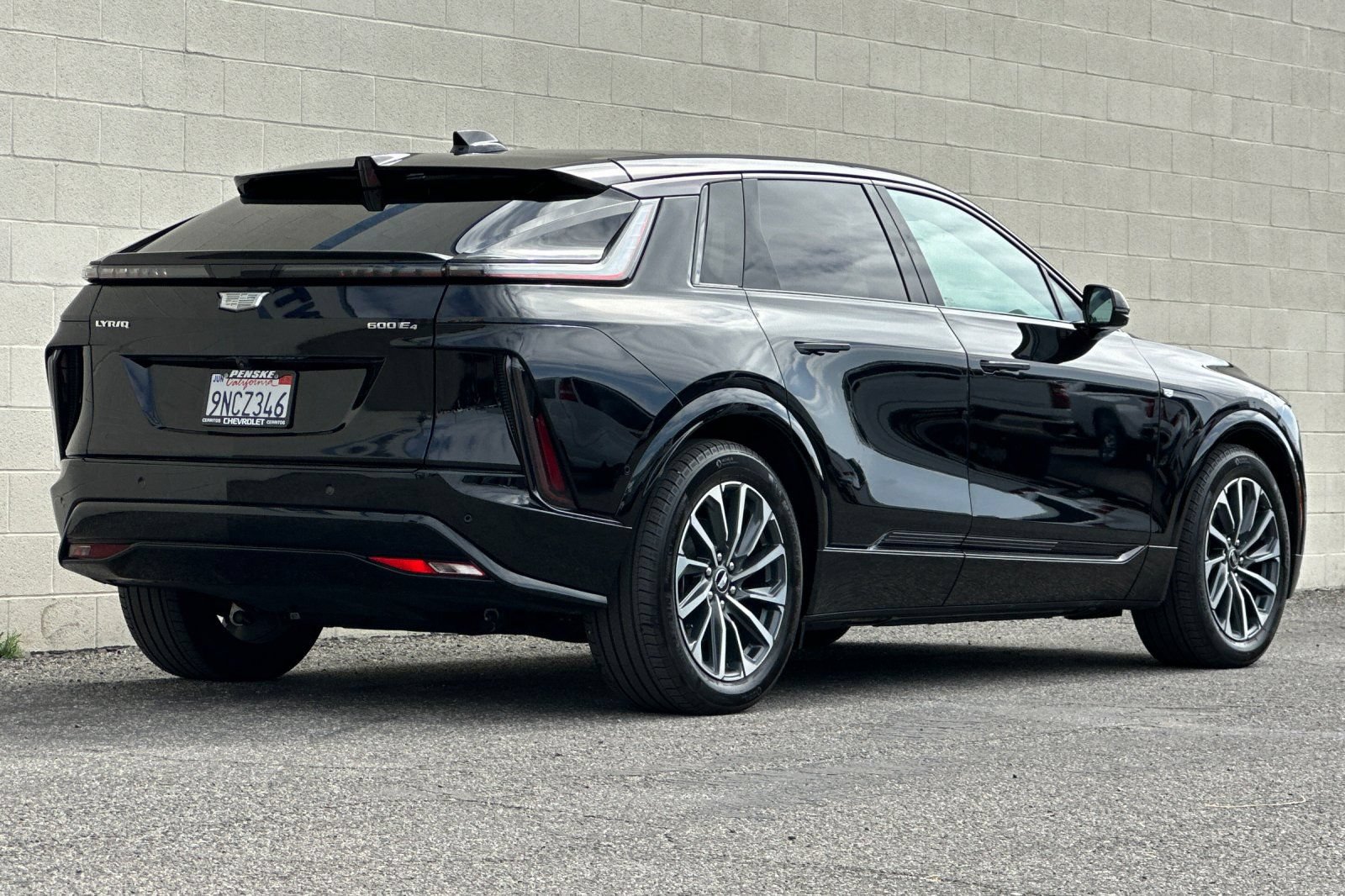 Certified 2024 Cadillac Lyriq Sport AWD/4WD image 4
