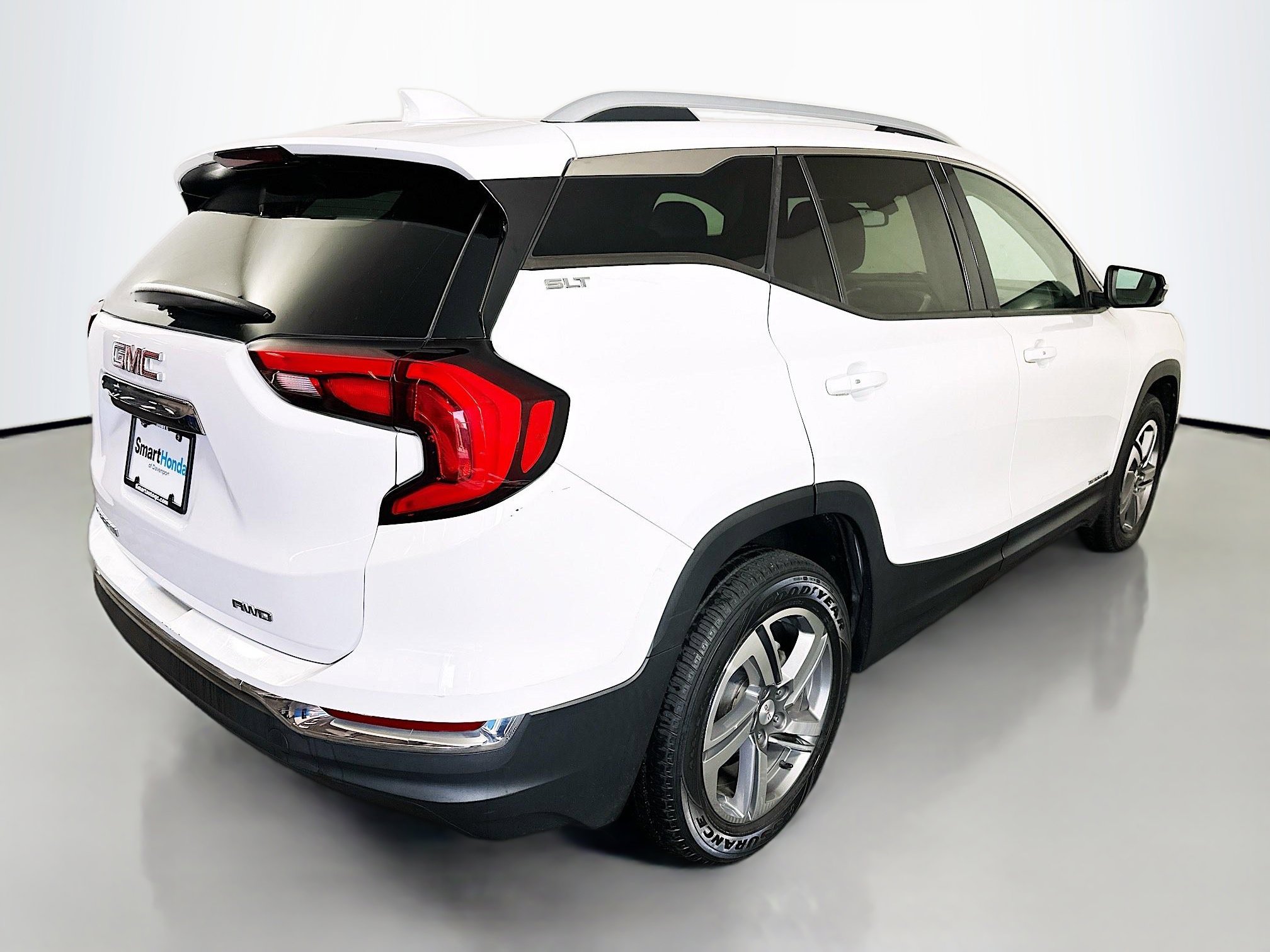 Used 2019 GMC Terrain SLT w/ Preferred Package image 7