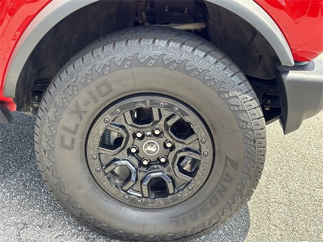 Used 2022 Ford Bronco Wildtrak image 44