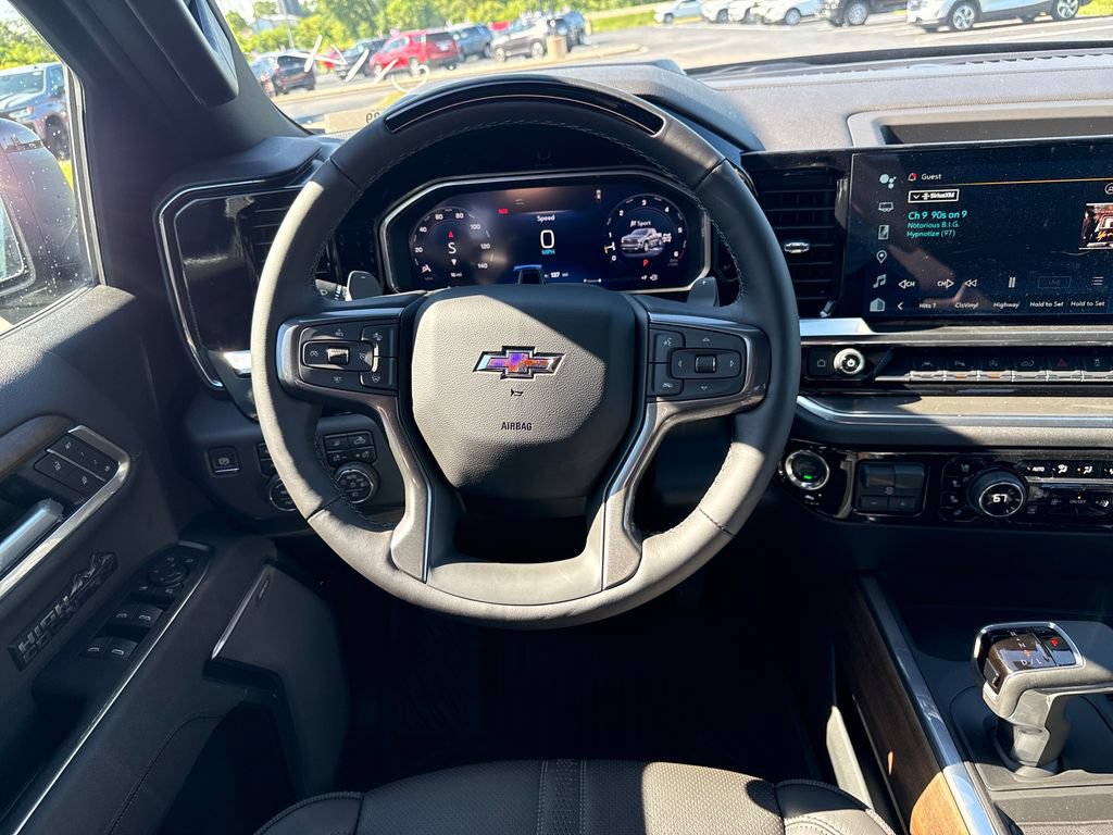 New 2026 Chevrolet Silverado 1500 High Country w/ Midnight Edition AWD/4WD image 11