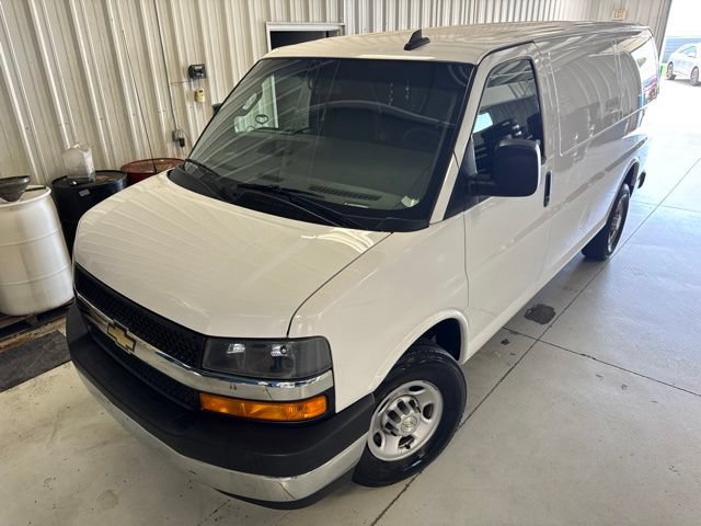 Used 2021 Chevrolet Express 2500 w/ Driver Convenience Package RWD image 23