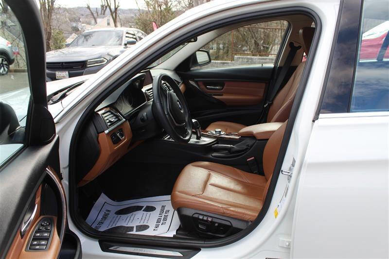 Used 2012 BMW 328i Sedan image 10