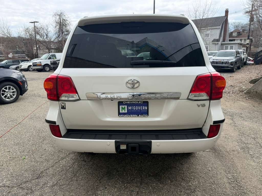 Used 2014 Toyota Land Cruiser AWD/4WD image 4