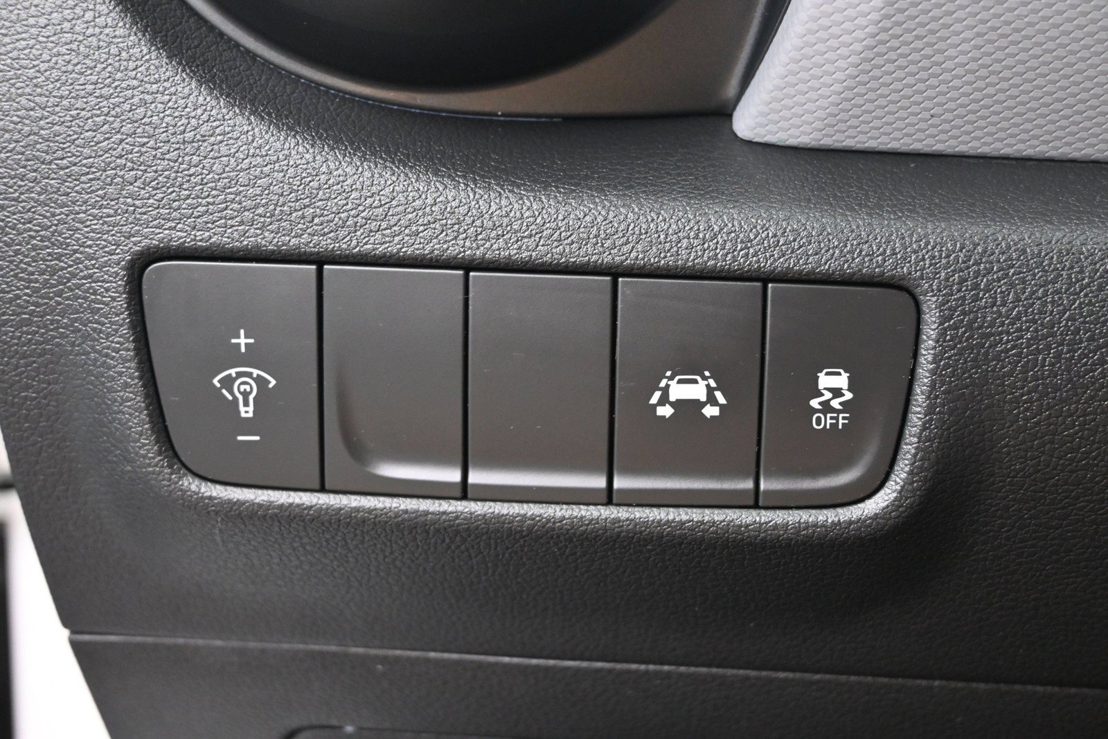 Used 2021 Hyundai Kona SE FWD image 12