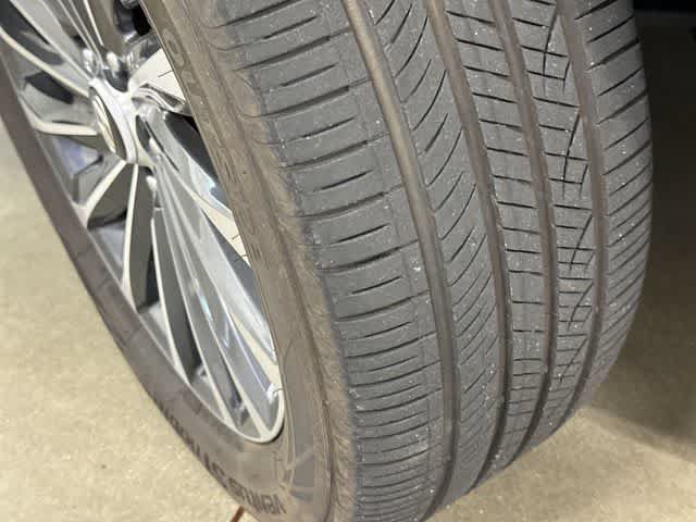 Used 2024 Hyundai Palisade Calligraphy FWD image 30