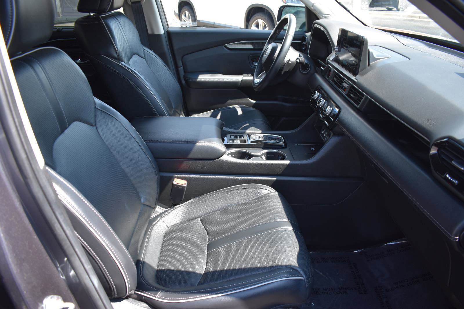 Used 2023 Honda Pilot Elite image 14