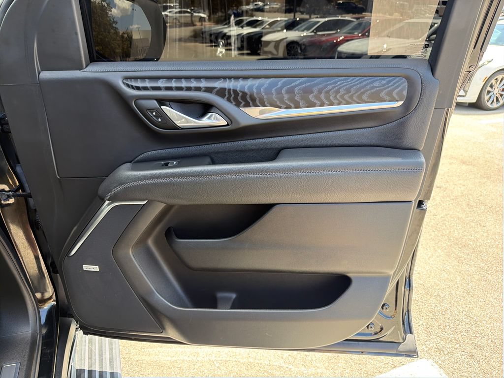 Used 2023 GMC Yukon Denali AWD/4WD image 40