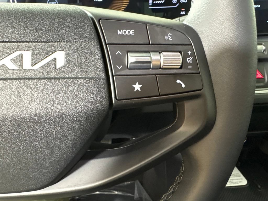 New 2026 Kia K4 EX FWD image 25