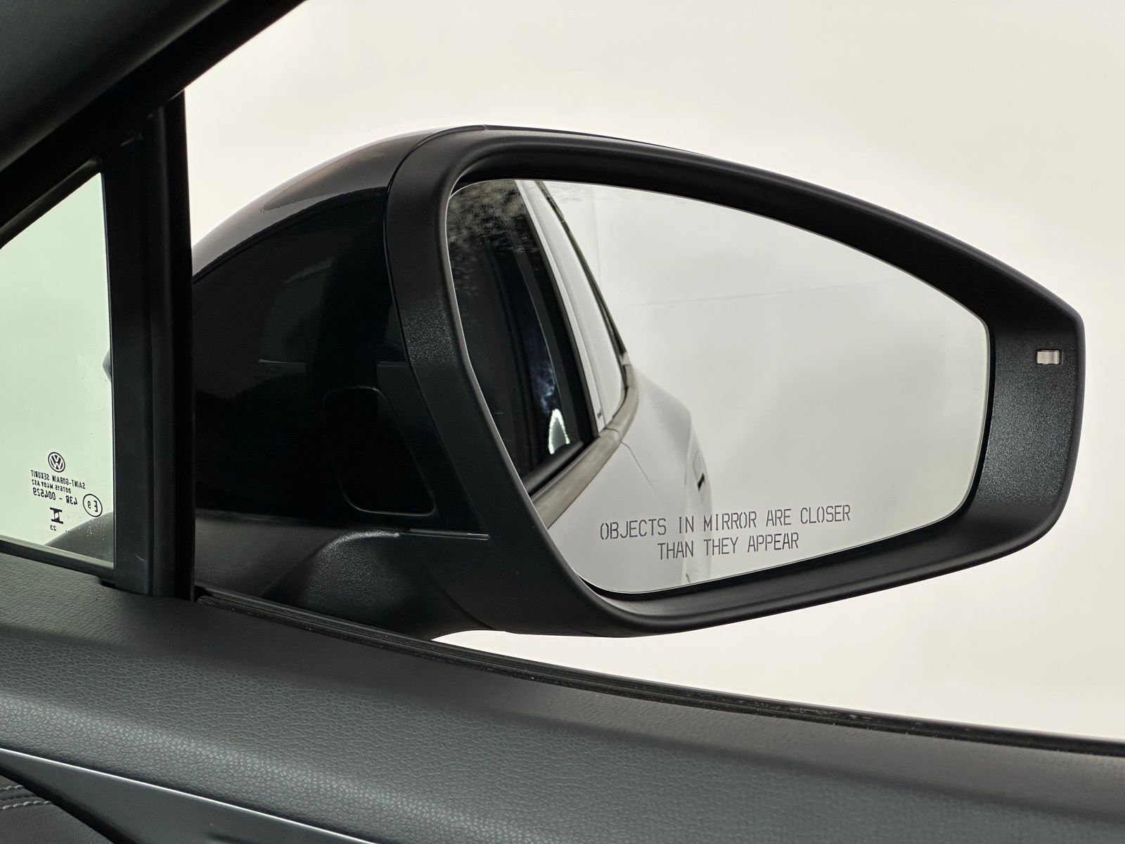 Used 2023 Volkswagen ID.4 Pro S image 26