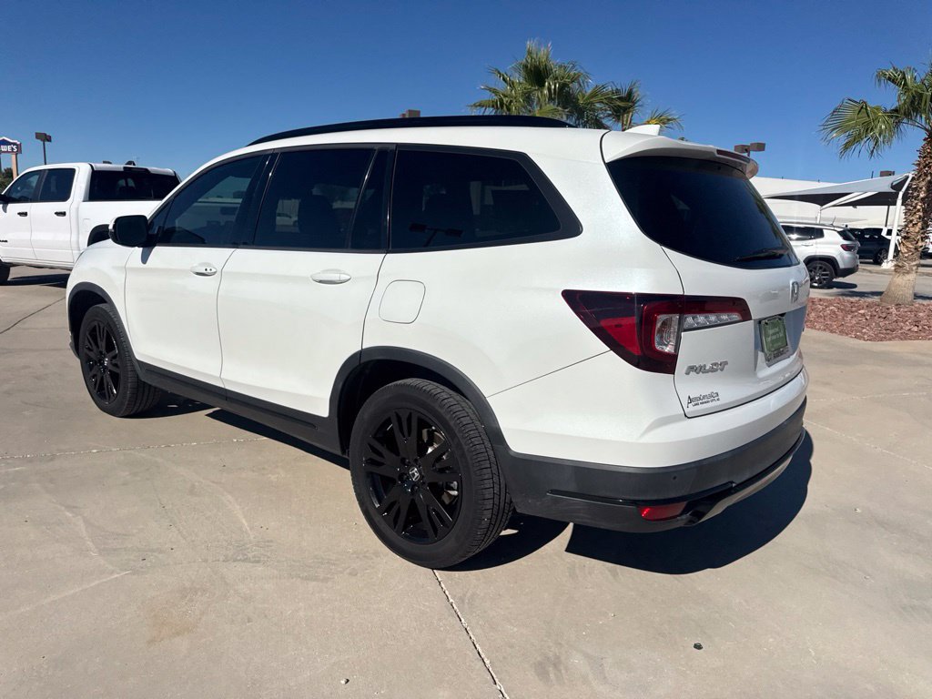 Used 2021 Honda Pilot Black Edition image 3
