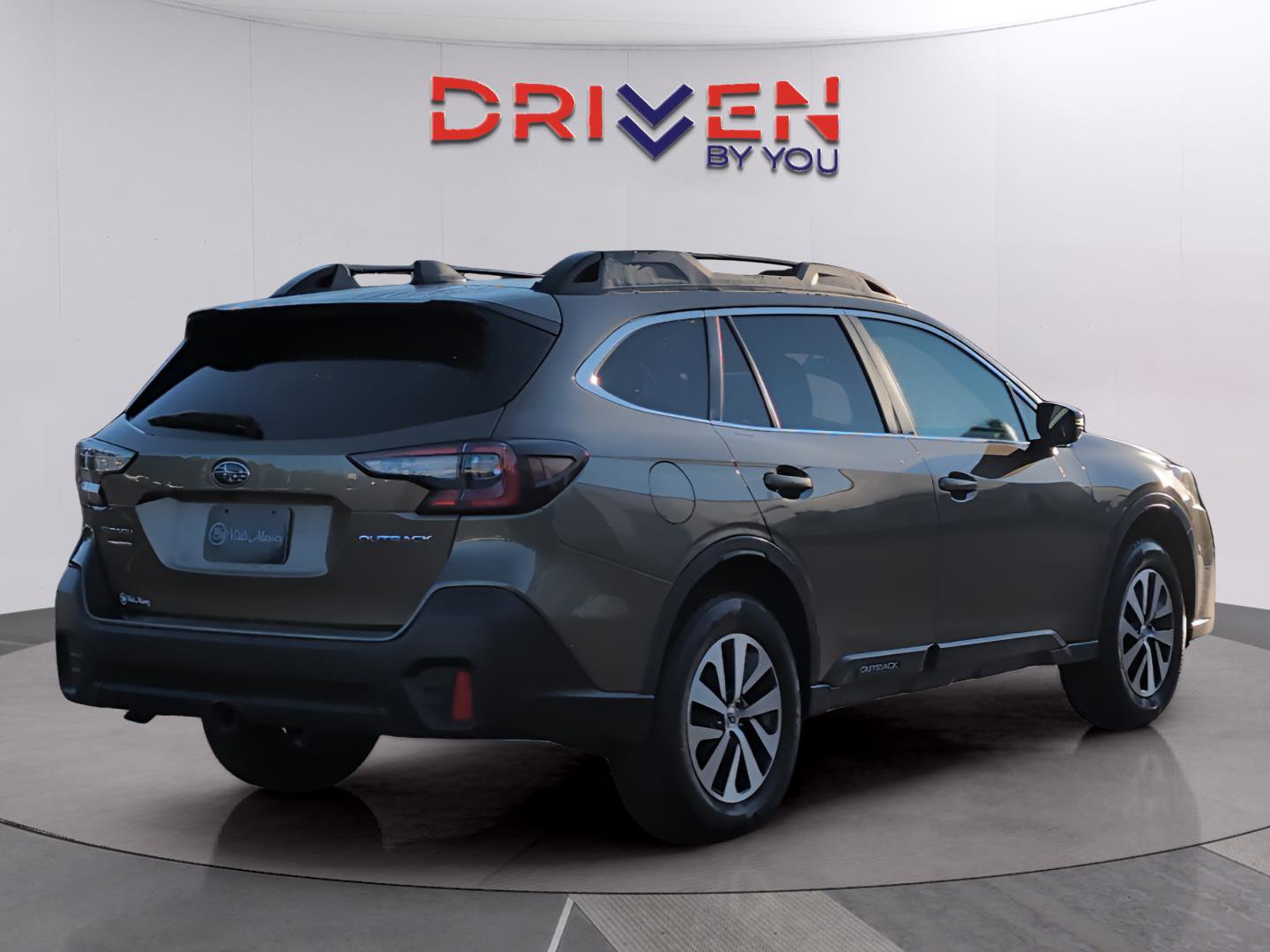 Used 2022 Subaru Outback Premium AWD/4WD image 5