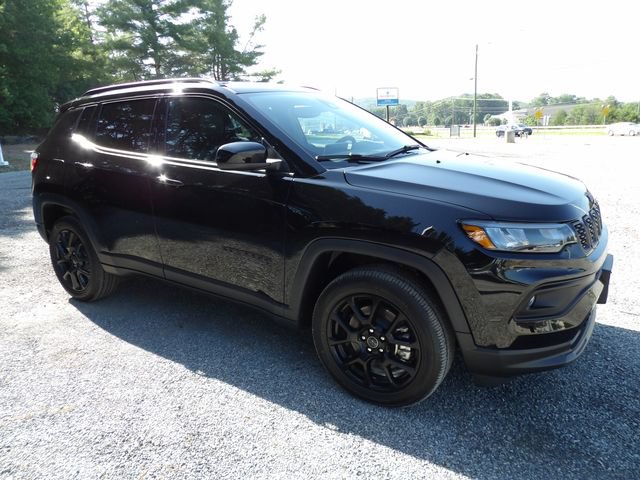 New 2026 Jeep Compass Latitude AWD/4WD image 6