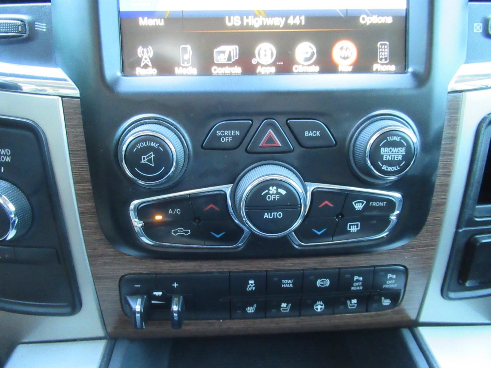 Used 2017 RAM 2500 Laramie w/ Sport Appearance Group AWD/4WD image 29