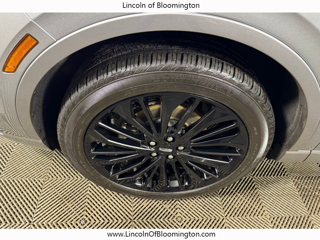 Certified 2023 Lincoln Corsair Reserve w/ Equipment Group 201A image 17