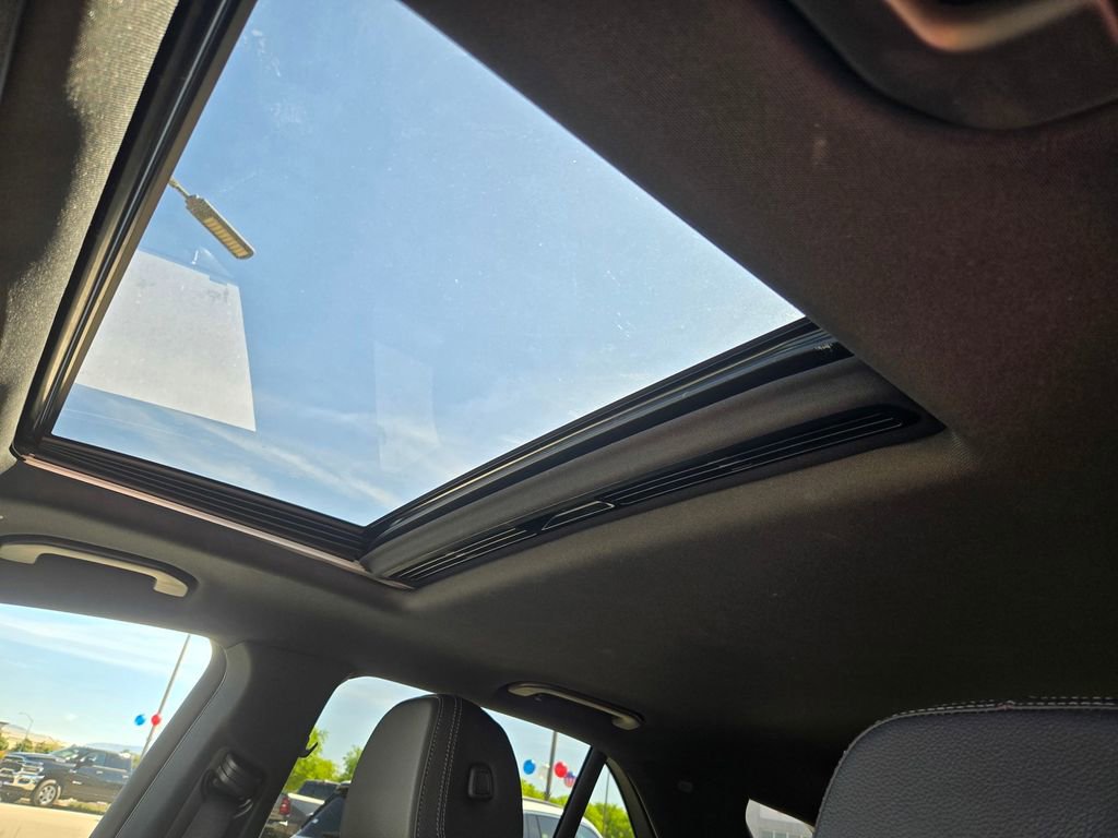 Used 2024 Mercedes-Benz GLE 450e 4MATIC image 17