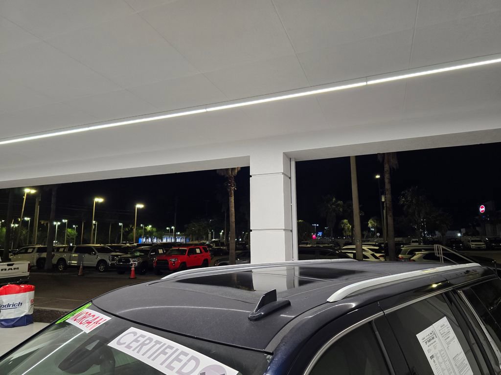 Used 2022 GMC Yukon XL Denali image 13