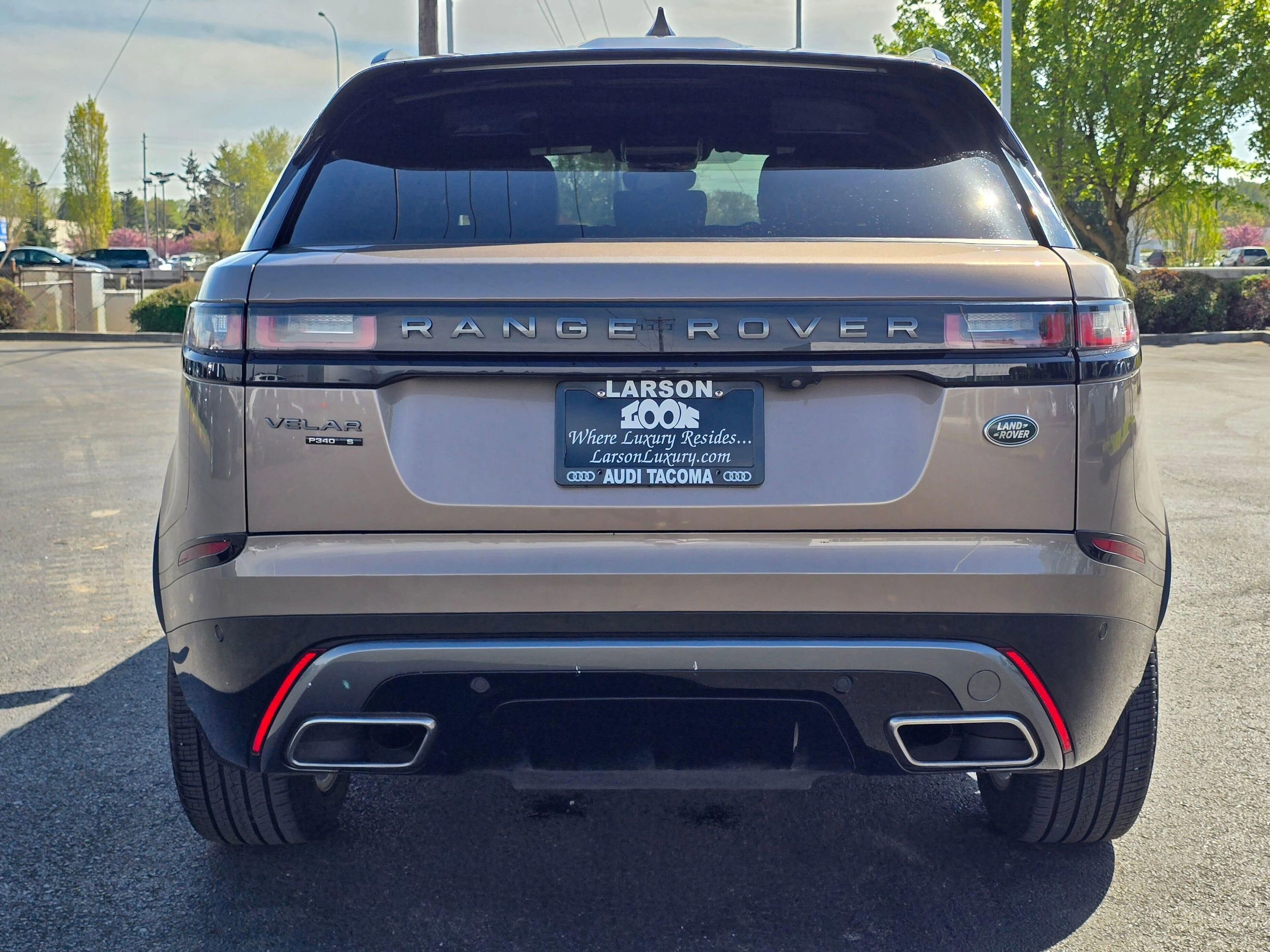 Used 2020 Land Rover Range Rover Velar R-Dynamic S AWD/4WD image 4