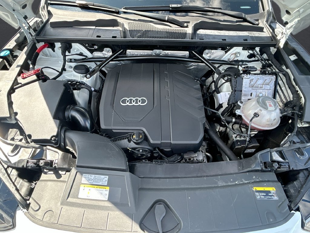 Used 2021 Audi Q5 2.0T Premium w/ Convenience Package AWD/4WD image 18