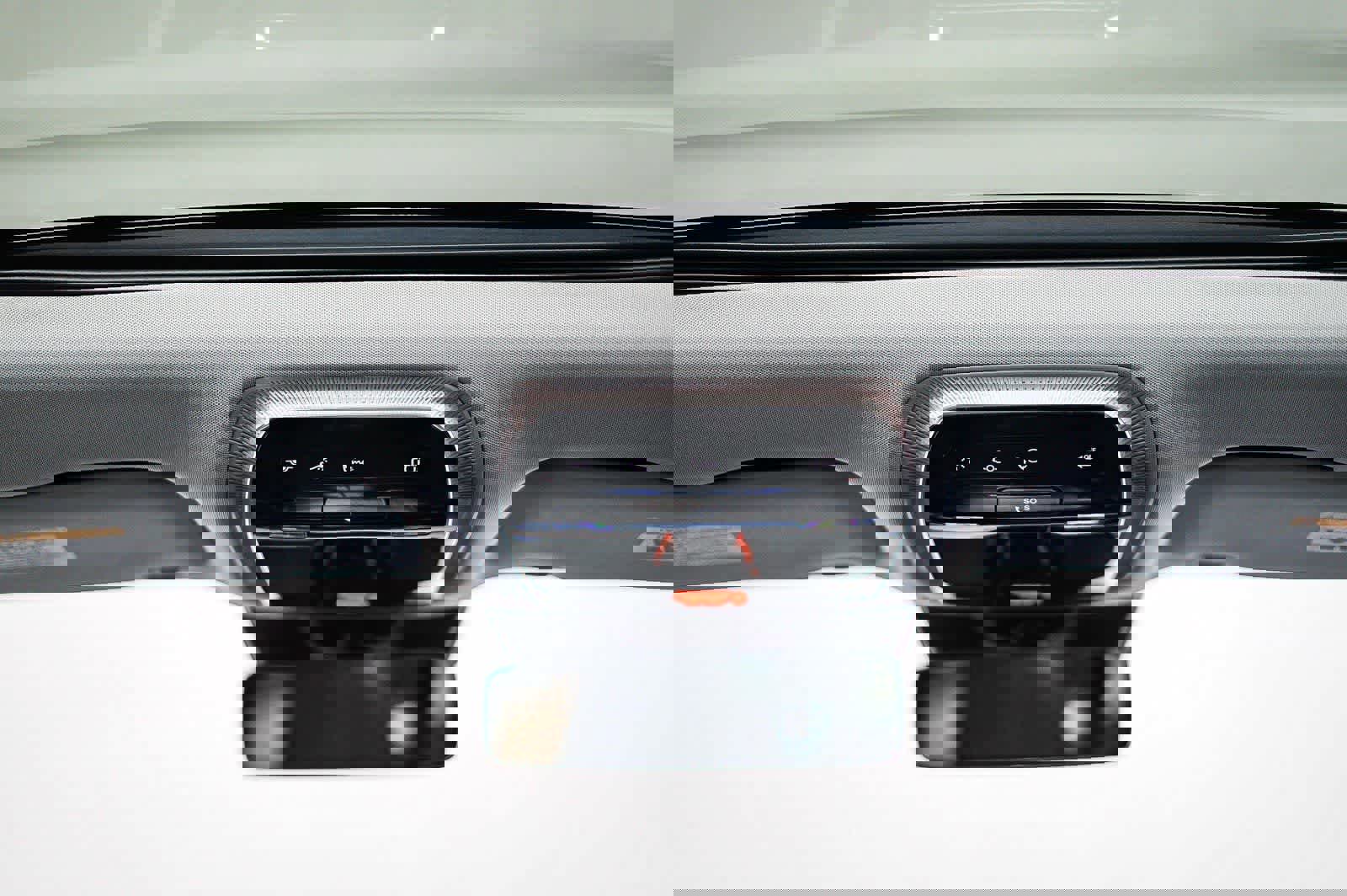 Certified 2025 Mercedes-Benz E 450 4MATIC All-Terrain Wagon image 15