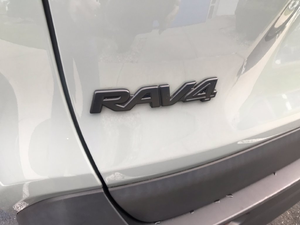 Used 2023 Toyota RAV4 XLE w/ XLE Grade Weather Package AWD/4WD image 27