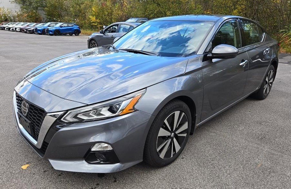 Used 2021 Nissan Altima 2.5 SL