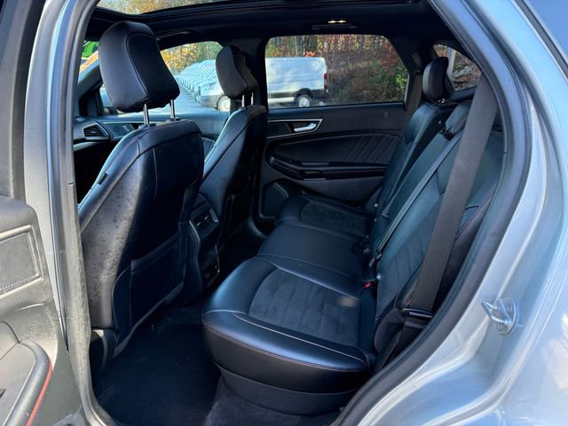 Certified 2022 Ford Edge ST-Line AWD/4WD image 4