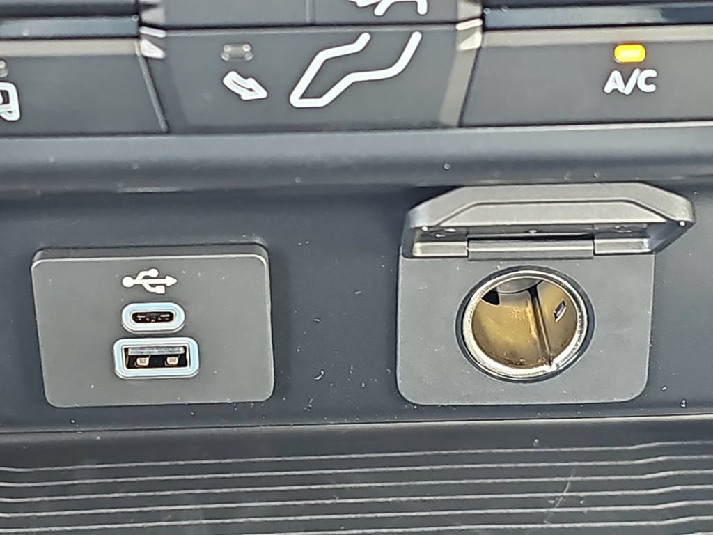 New 2026 Ford F550 4x4 Regular Cab Super Duty image 23