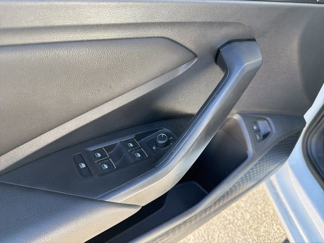 Used 2021 Volkswagen Jetta S w/ Driver Assistance Package image 16