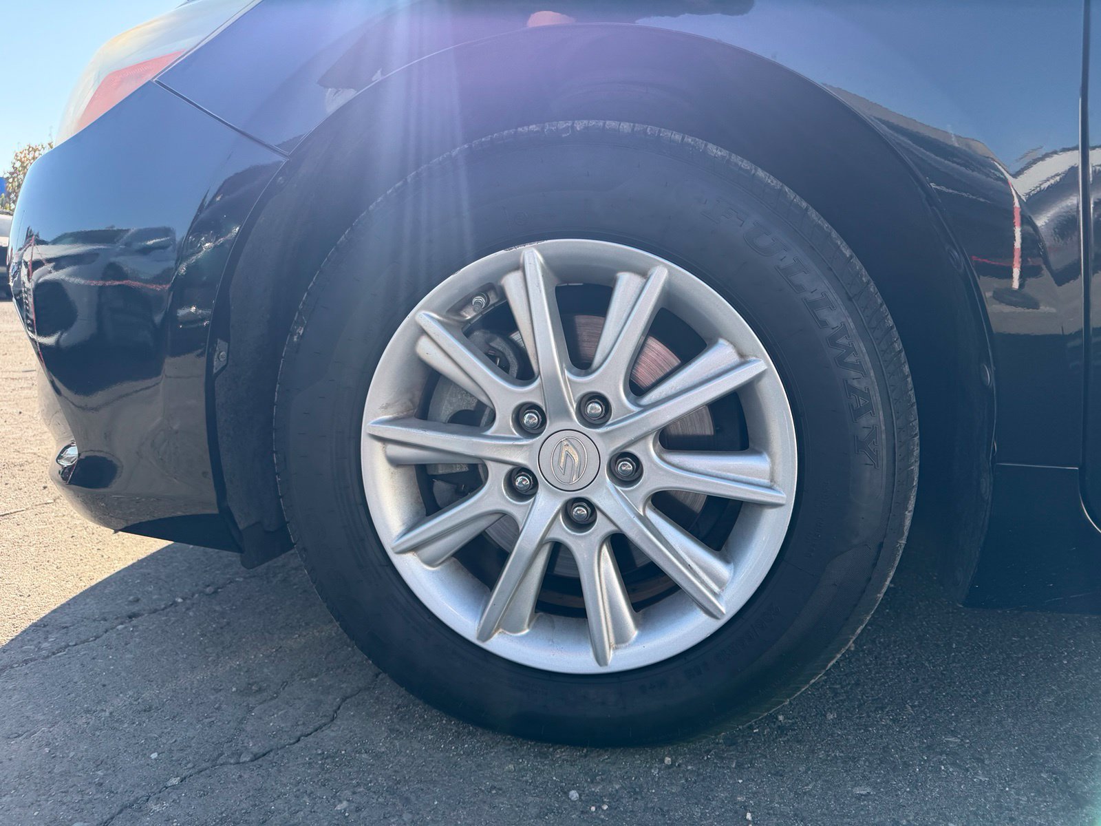 Used 2016 Toyota Camry LE FWD image 9