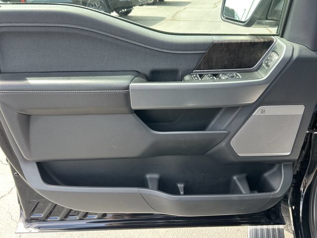 Used 2023 Ford F150 Lariat w/ Equipment Group 502A High AWD/4WD image 4